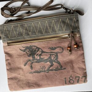 Myra Bag Bull‎ 1877 Crossbody Western Pockets Medium